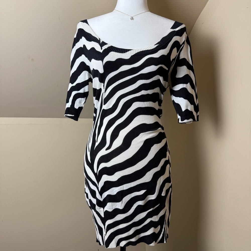 Le Chateau Monochrome Zebra Pattern Mini Dress Size Medium